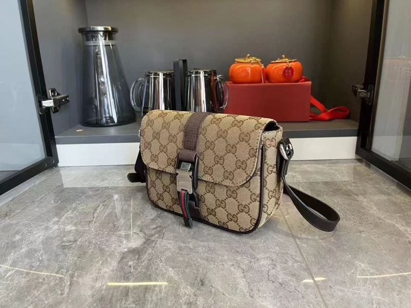 Gucci Satchel Bags